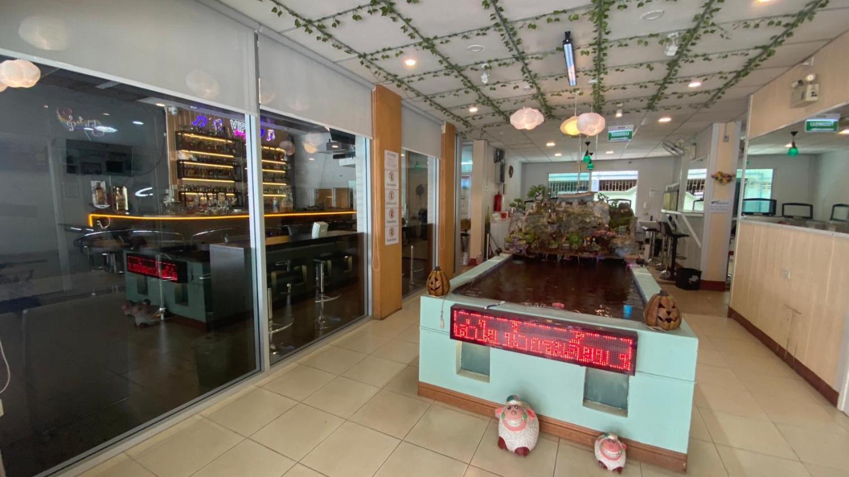 Alongkorn Hotel By Sb Samut Songkhram エクステリア 写真